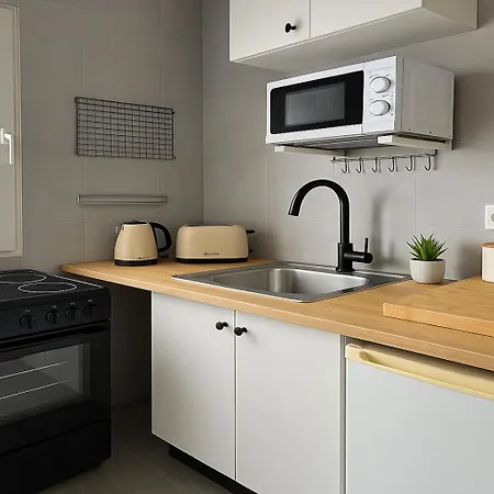 Beautiful 1 Bedroom In
